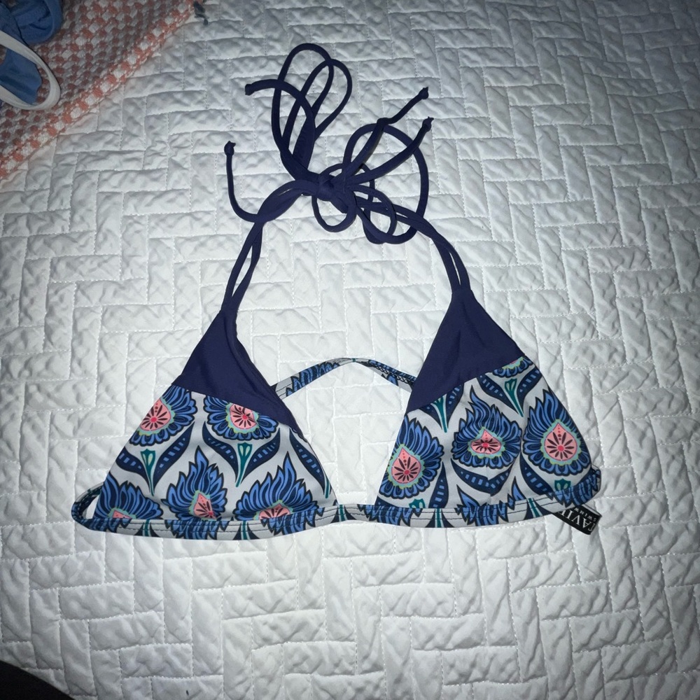 Tavik bikini top